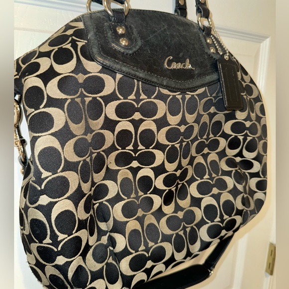 COACH ASHLEY SIGNATURE NORTH/ SOUTH SATCHEL - Picture 6 of 9